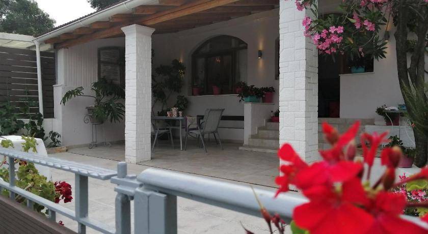 Photo of Patio Balcony in Barbati
