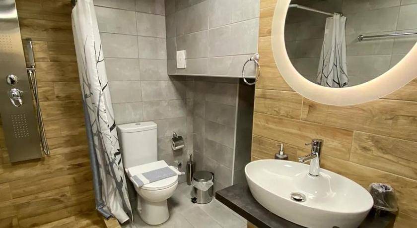 Photo of Bathroom in Ioannina Town Centre