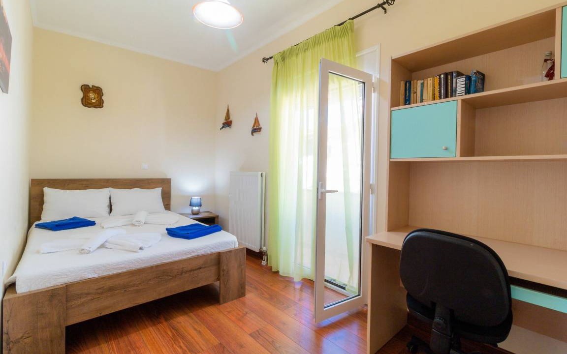 Photo of Bedroom in Esperion