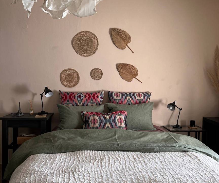 Photo of Bedroom in Drama