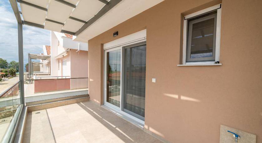 Photo of Patio Balcony in Ofrinion