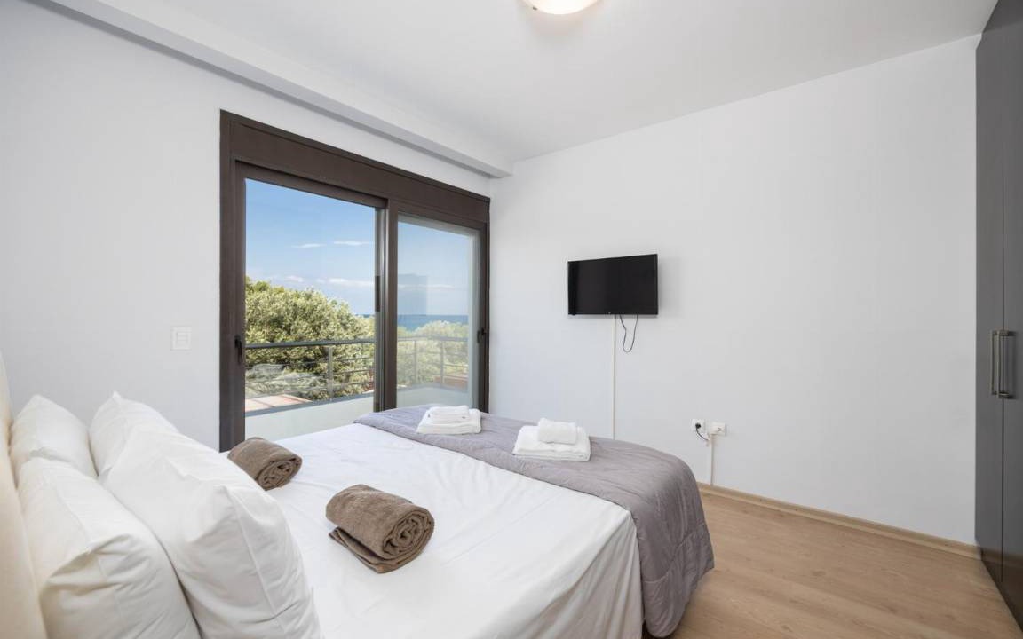 Photo of Bedroom in Lahania