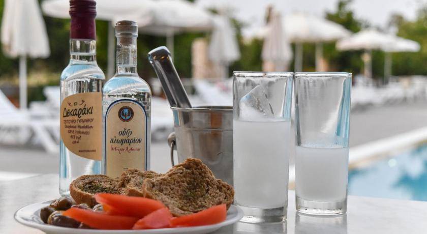Photo of Others in Ialyssos