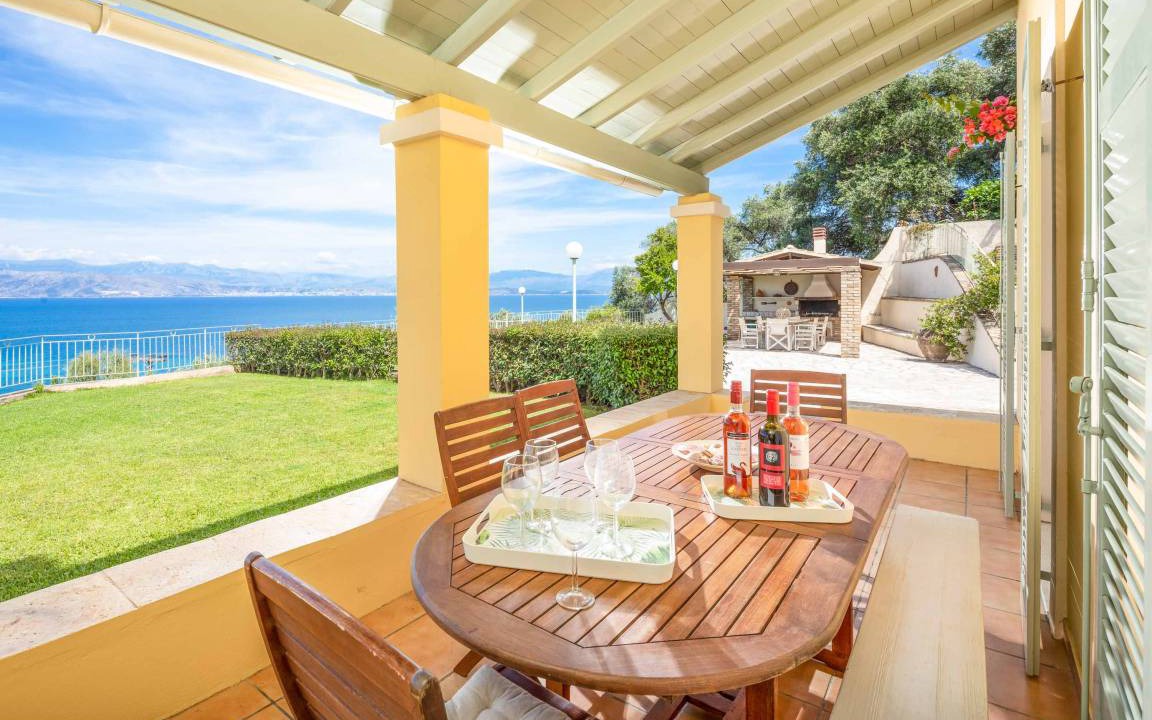 Photo of Patio Balcony in Apraos