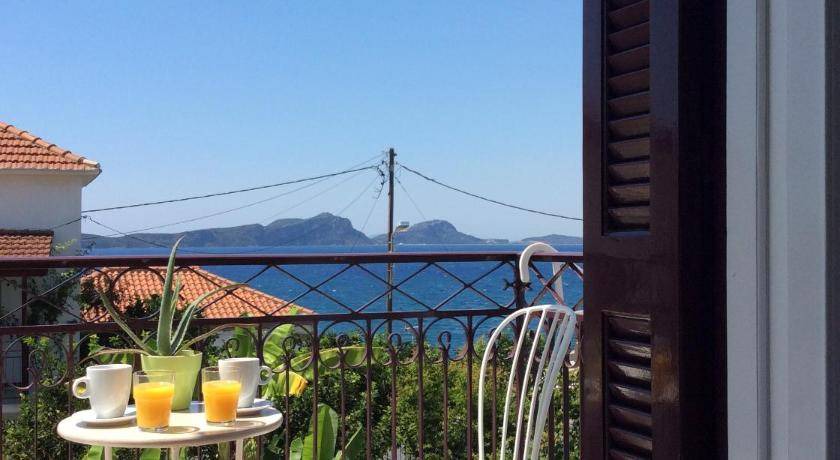 Photo of Patio Balcony in Pylos
