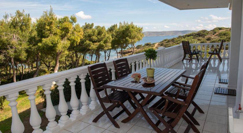 Photo of Patio Balcony in Kato Sounion