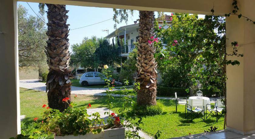 Photo of Others in Lygia