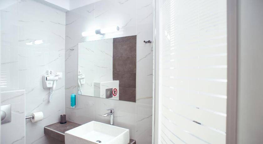 Photo of Bathroom in Perea