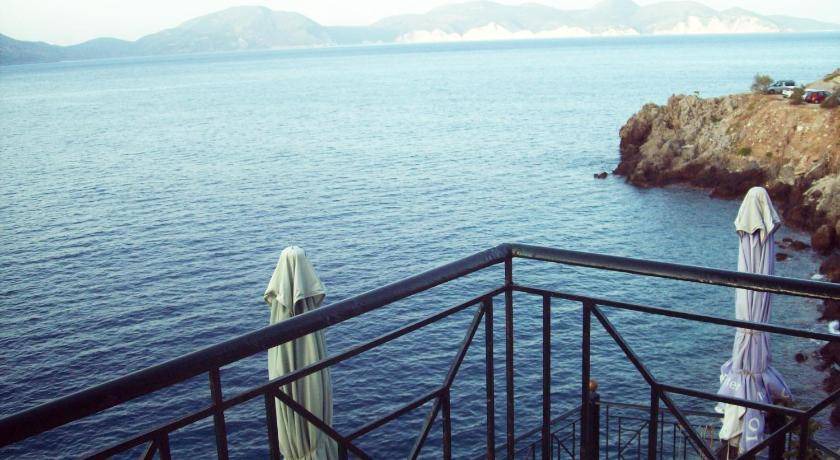 Photo of Others in Frourion
