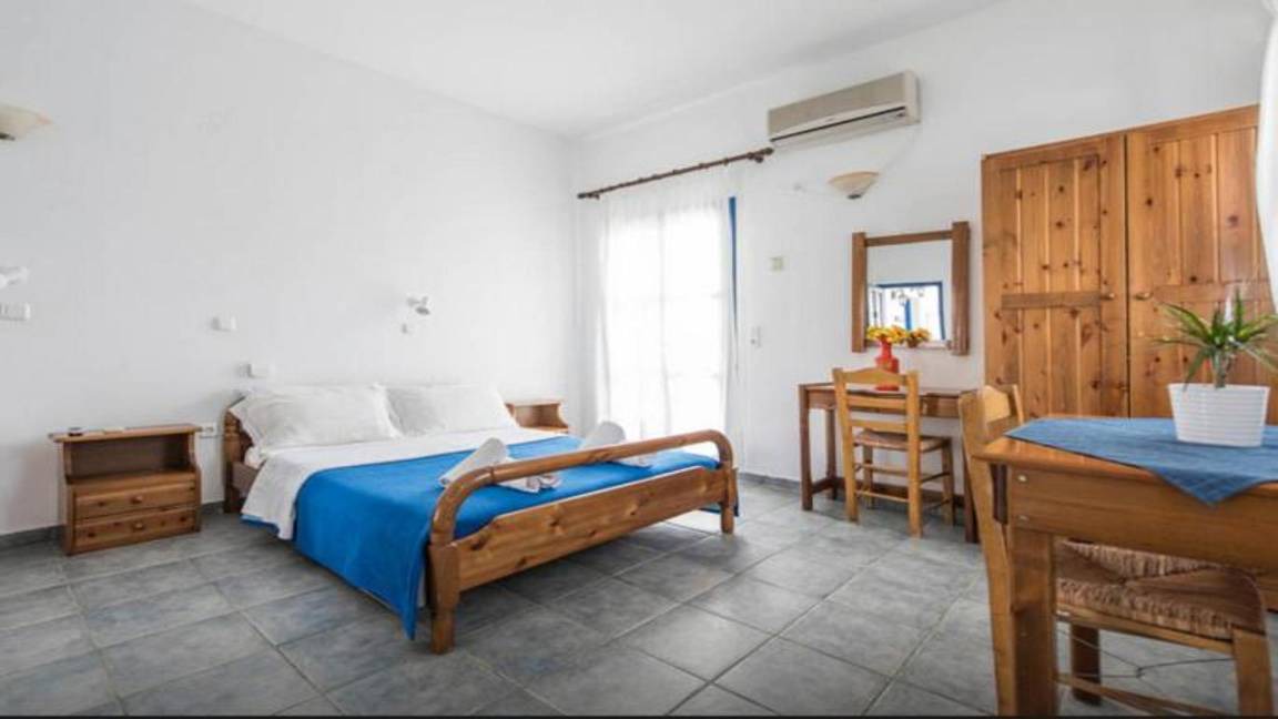 Photo of Bedroom in Perissa