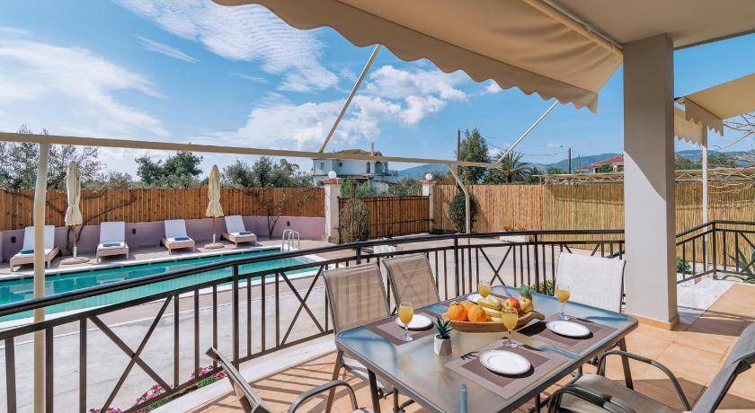 Photo of Patio Balcony in Vanato