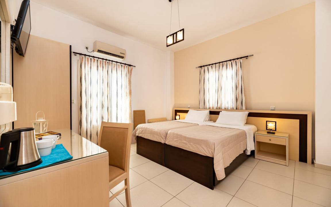 Photo of Bedroom in Perissa