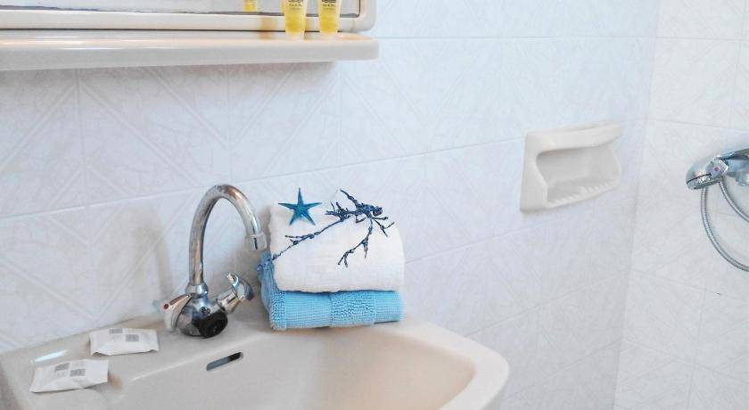 Photo of Bathroom in Skala Eresou