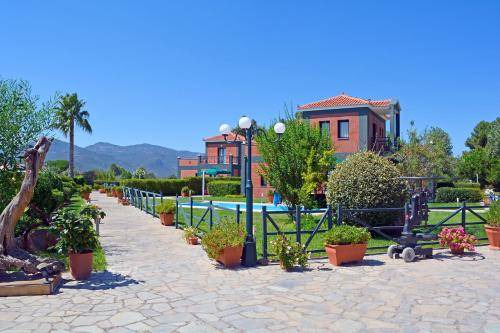 Photo of Buildings in Skala Kallonis