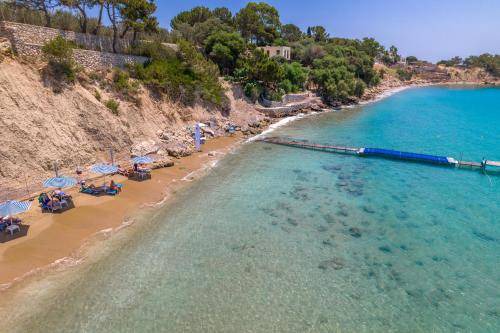 Photo of Others in Pefkos
