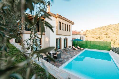 Photo of Others in South Pelion