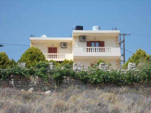Photo of Others in Kamilari