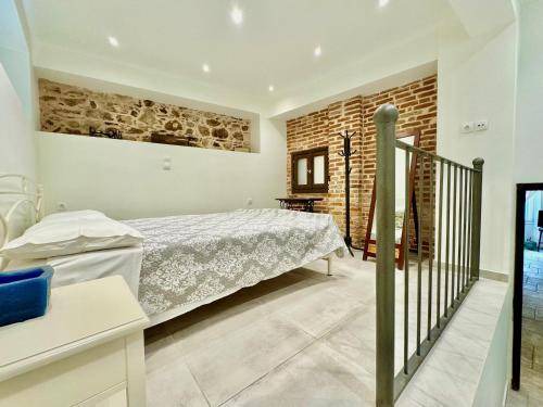 Photo of Bedroom in Esperion