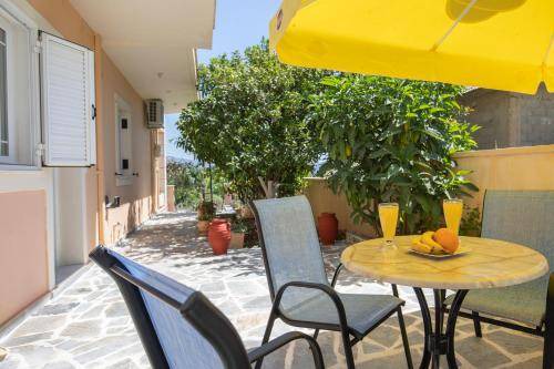 Photo of Patio Balcony in Karavomylos
