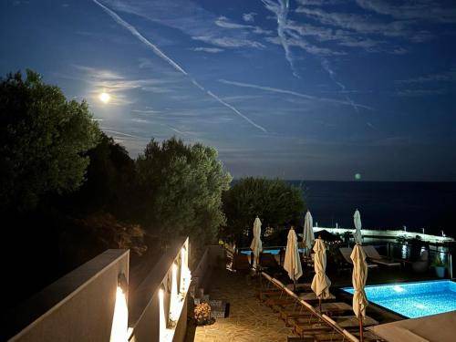 Photo of Others in Sarti
