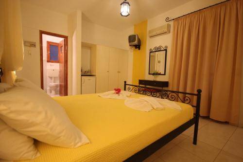 Photo of Bedroom in Kamares