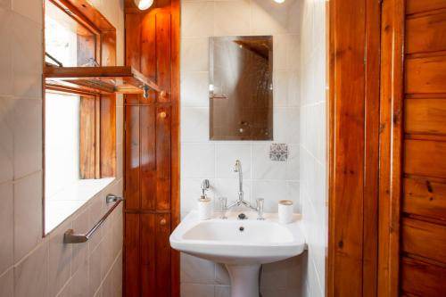 Photo of Bathroom in Strovles