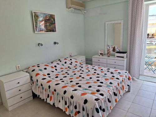 Photo of Bedroom in Nea Playia