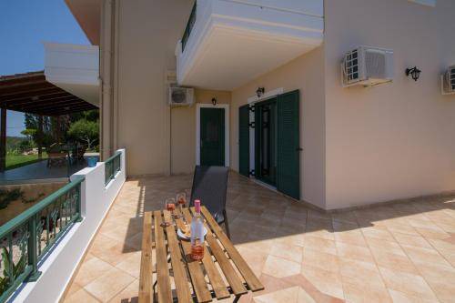 Photo of Patio Balcony in Kontomari