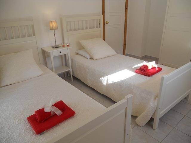 Photo of Bedroom in Petaleia