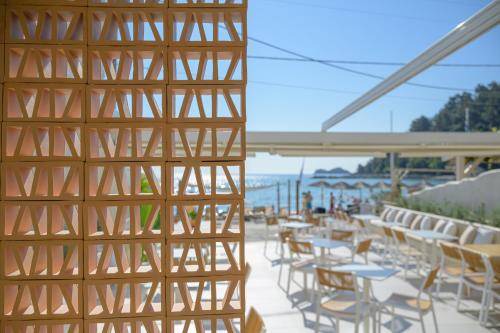 Photo of Patio Balcony in Chrisi Akti