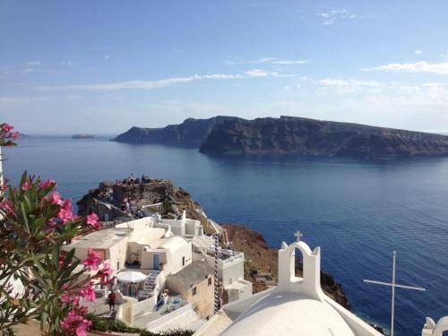 Photo of Others in Oia