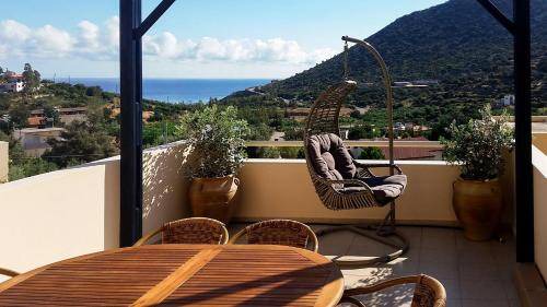 Photo of Patio Balcony in Vlichada