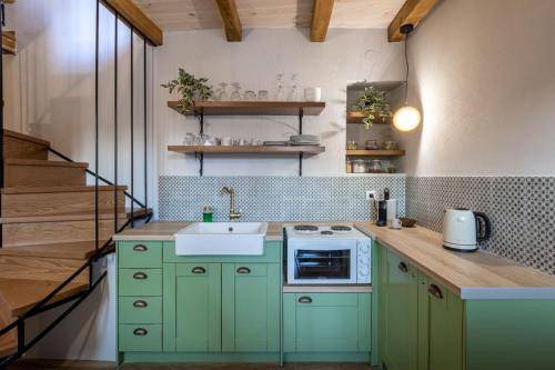 Photo of Kitchen in Portaria