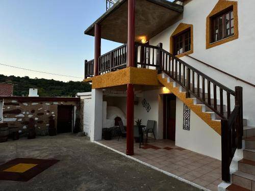 Photo of Patio Balcony in Strovles
