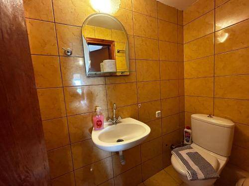 Photo of Bathroom in Loutra Edipsou