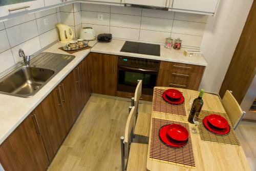 Photo of Kitchen in Metagkitsi