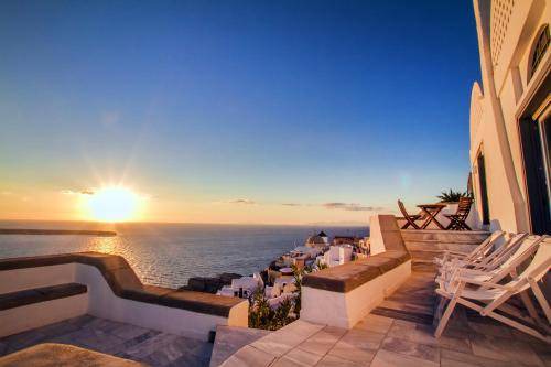 Photo of Others in Oia