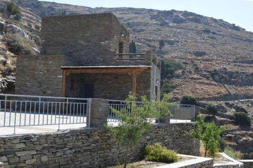 Photo of Others in Megas Yialos-Nites