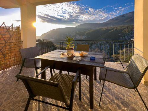 Photo of Patio Balcony in Pigadia