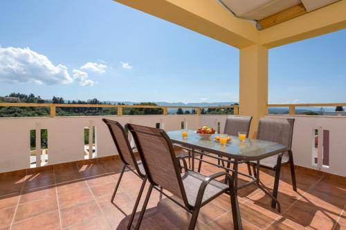 Photo of Patio Balcony in Bokhali