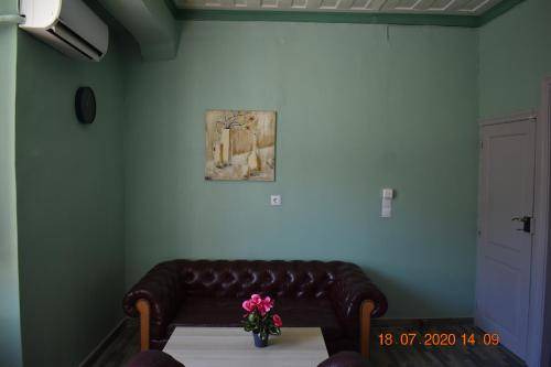 Photo of Others in Raches
