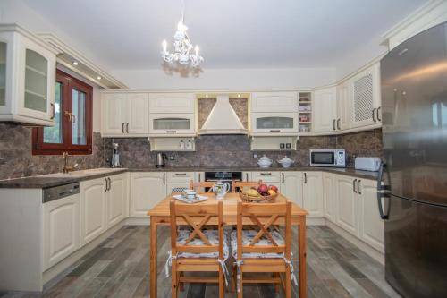 Photo of Kitchen in Lithakia