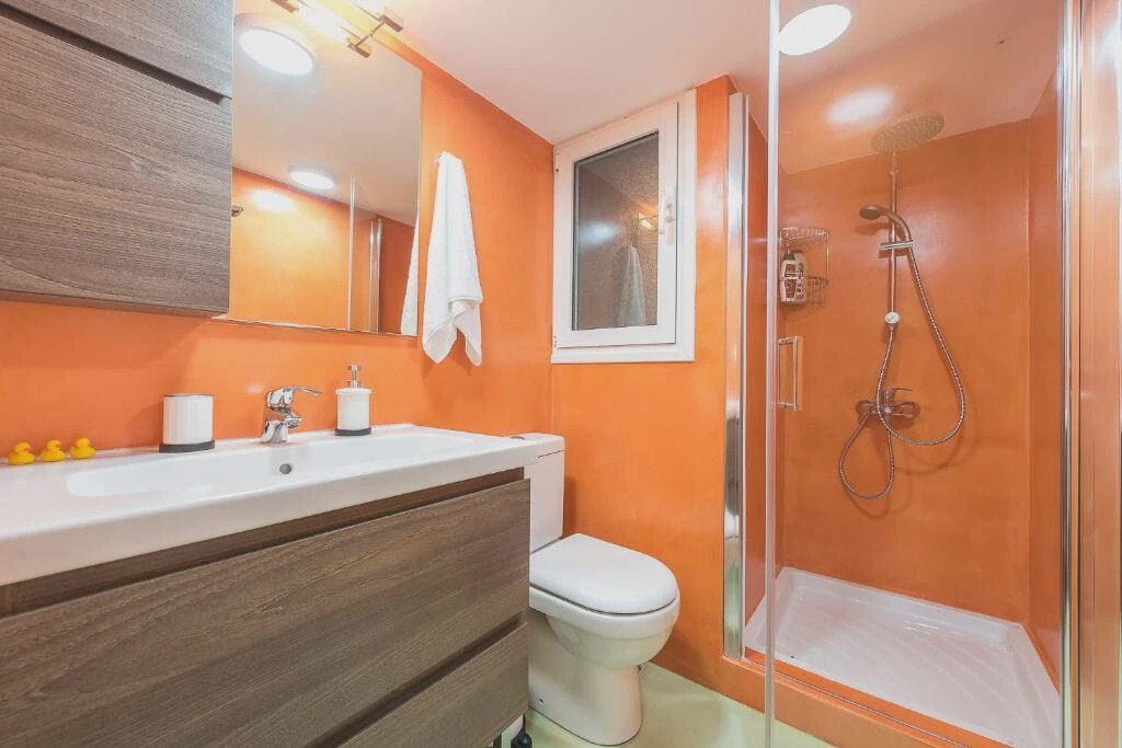 Photo of Bathroom in Kerameikos