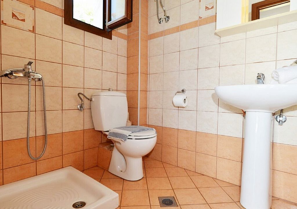 Photo of Bathroom in Chrisi Ammoudia