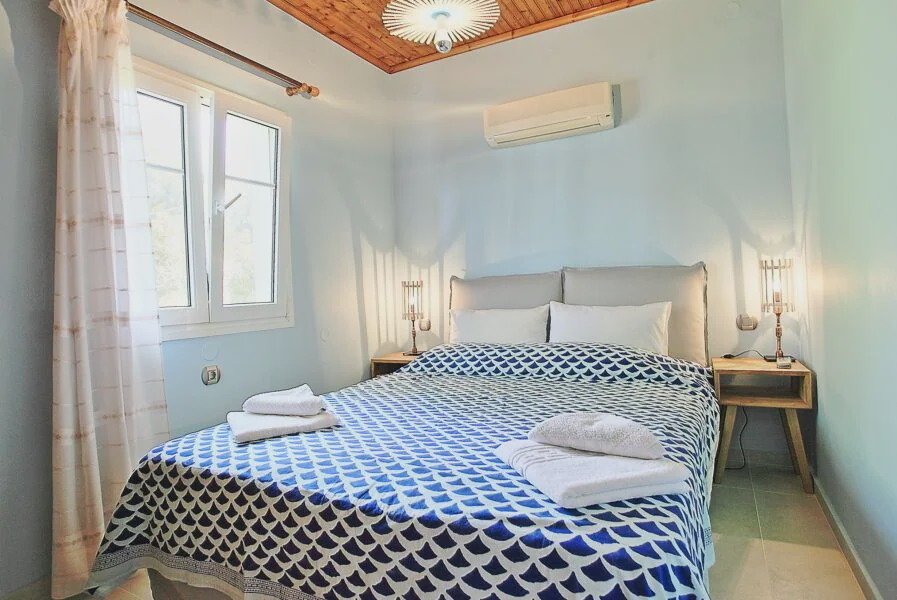 Photo of Bedroom in Longos