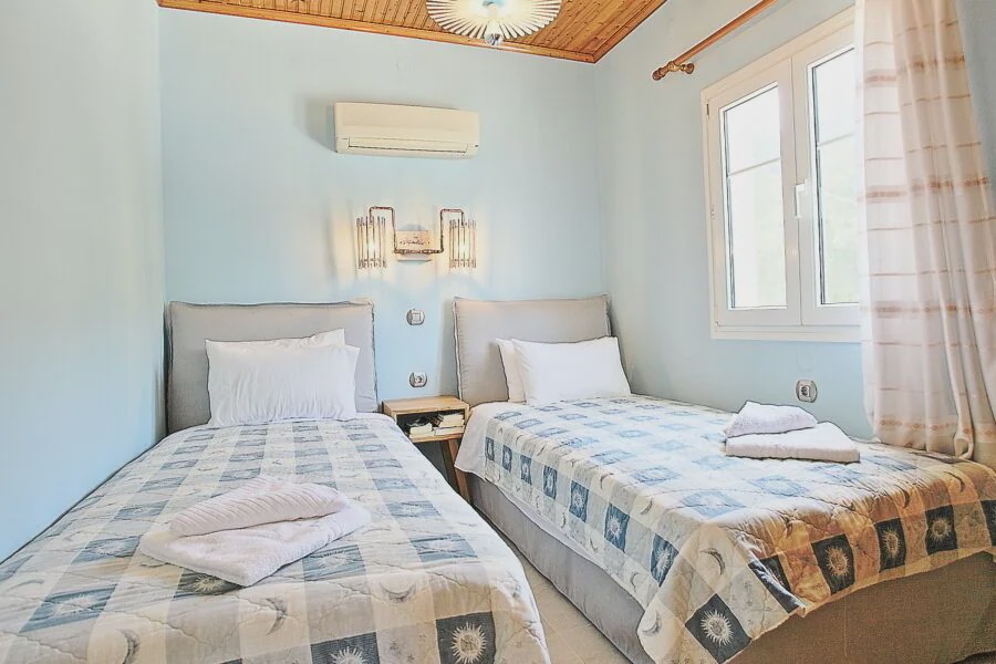 Photo of Bedroom in Longos