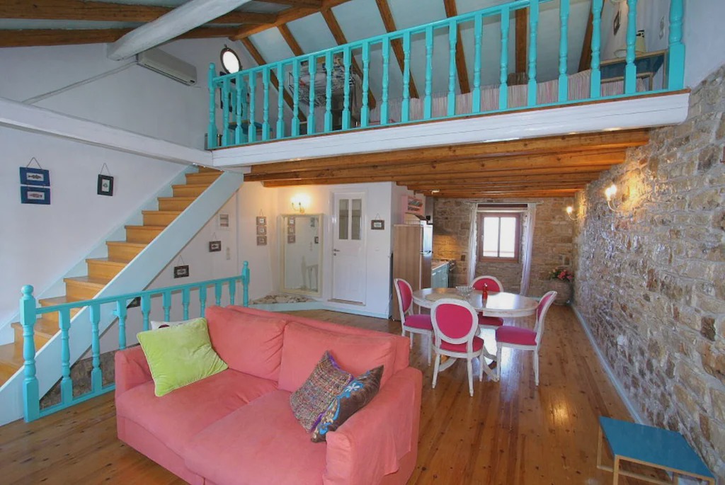 Photo of Livingroom in Longos