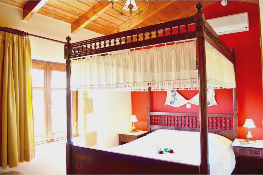 Photo of Bedroom in Melissourgio