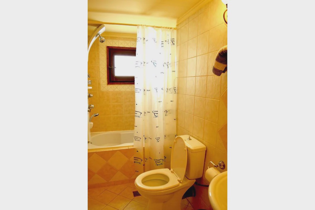 Photo of Bathroom in Melissourgio