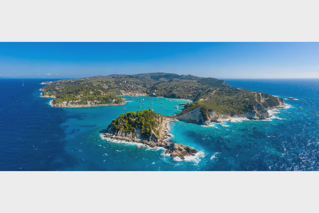 Photo of Others in Lakka